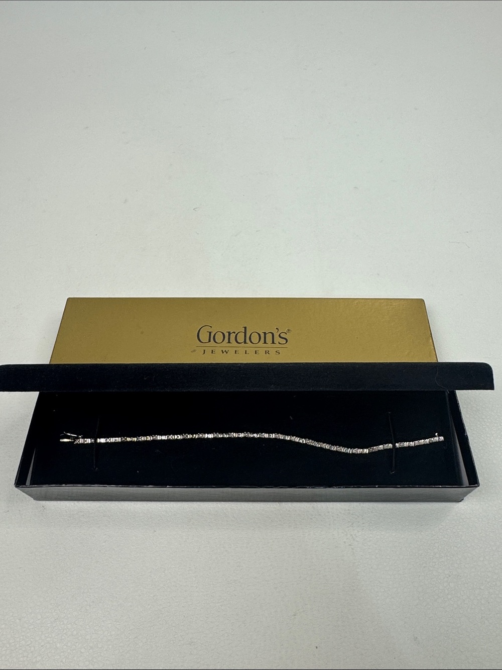 Gordon's 10K Gold Rhodium Plated Tennis Bracelet 5.4 grams 8” long